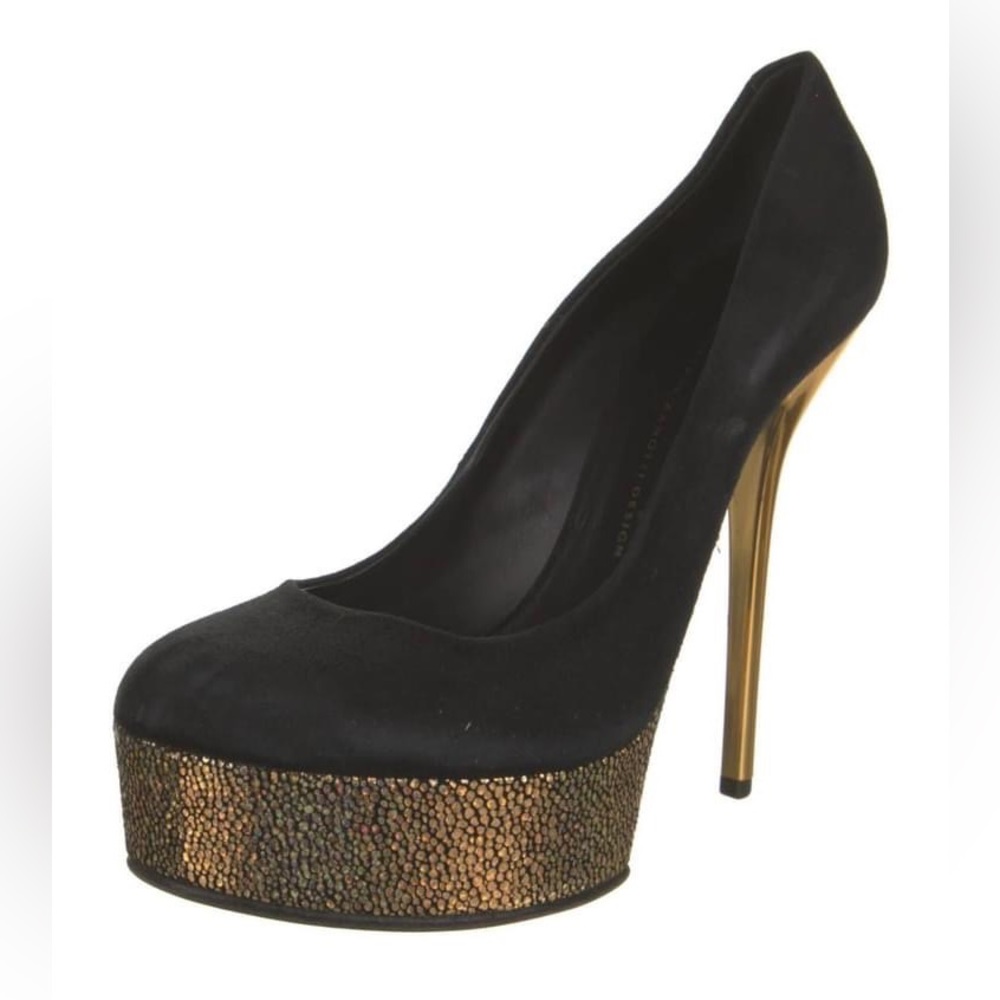 Giuseppe zanotti suede heels 38.5
